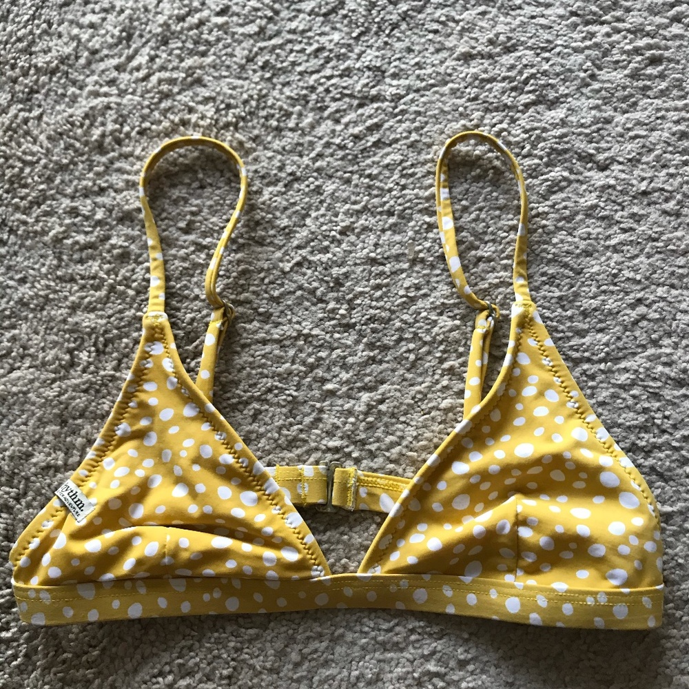 Rhythm bikini top, size XS